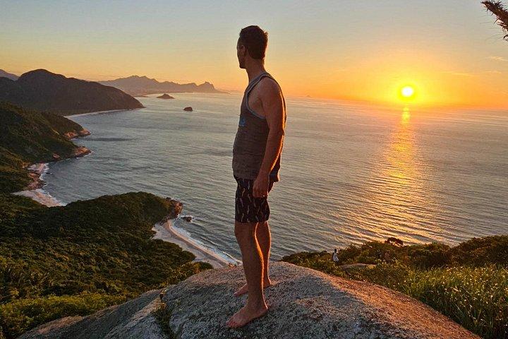 Sunrise Hike to Telegraph Stone with Beach Visit