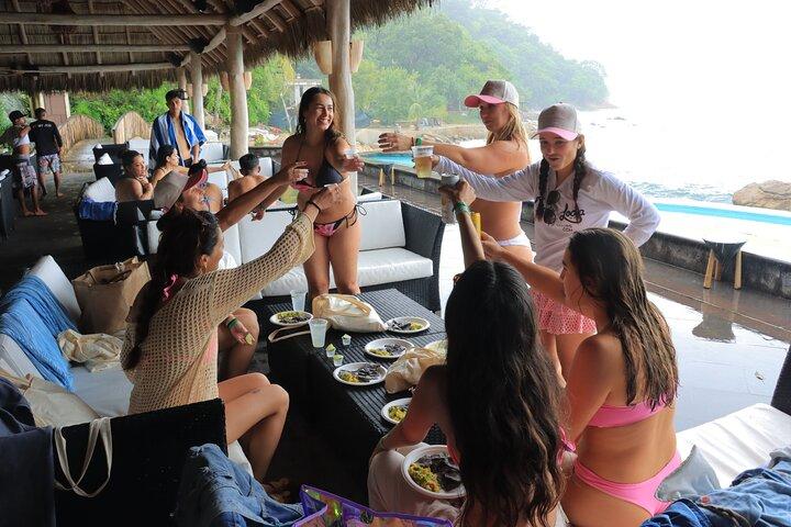 Mega Katamarane ALL INCLUSIVE Remote Paradise Beach Abenteuer