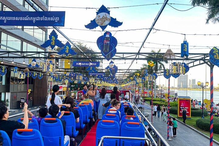Phnom Penh: Hop On Hop Off Big Bus Angkor