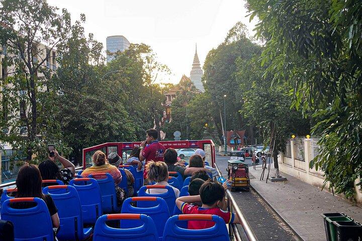 Phnom Penh: Hop On Hop Off Big Bus Angkor