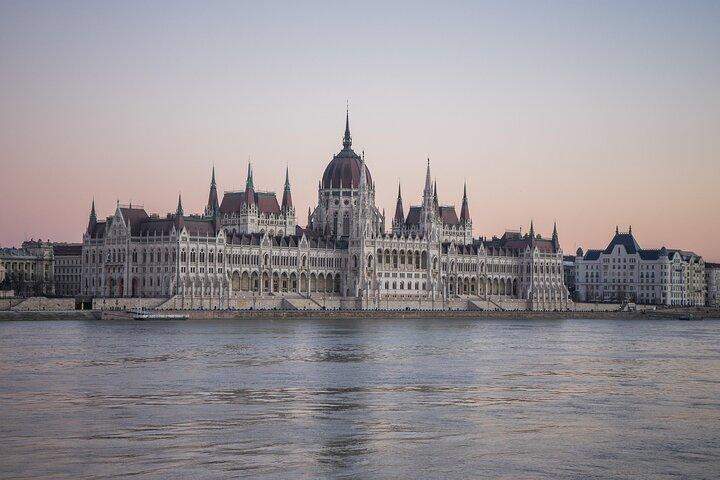 Transfert privé. Vancouver to Budapest