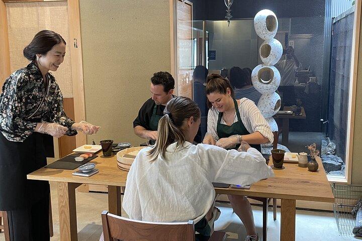 Aula Privada de Sushi no Centro de Kyoto