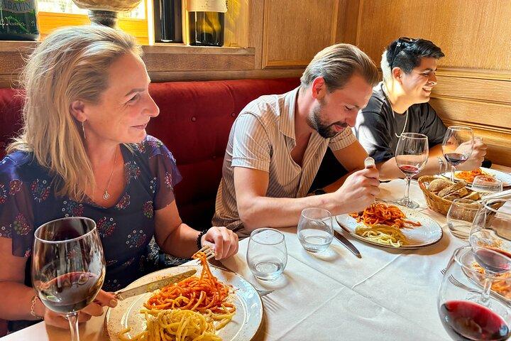 Rome Food and Wine Tour através de Trastevere com um Especialista local
