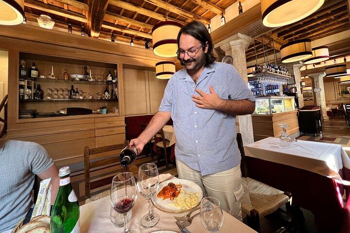 Rome Food and Wine Tour através de Trastevere com um Especialista local