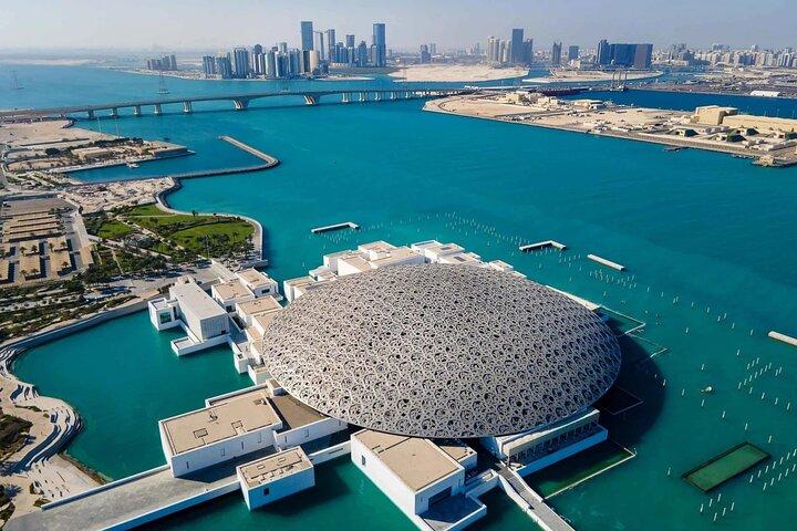 Tour privato della città di Abu Dhabi da Dubai