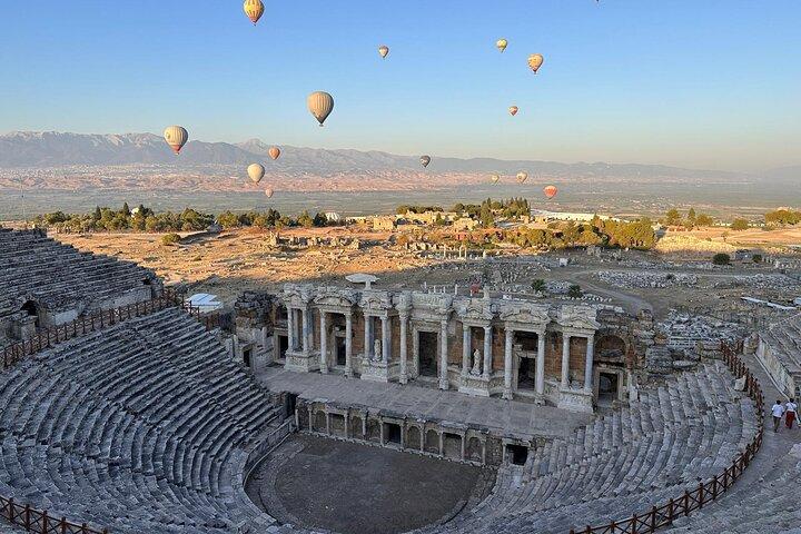 Private Pamukkale Day Tour From Istanbul with Flights