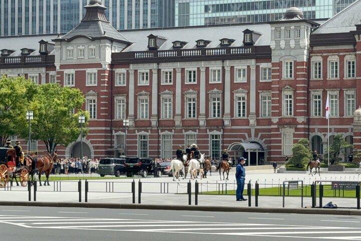 皇居東京駅と築地市場内覧会