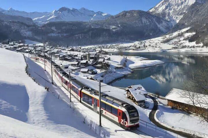 Premium Panoramazug, Interlaken und Luzerner Altstadtrundfahrt