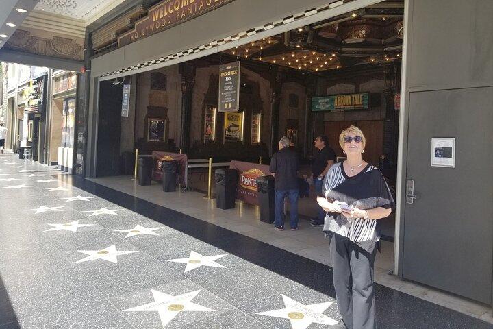 Entdecken Sie Hollywood Studios mit privater Minibus Tour