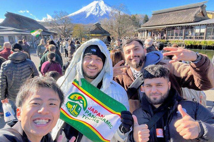 雄大な富士山とレイククルーズ、麺づくり体験