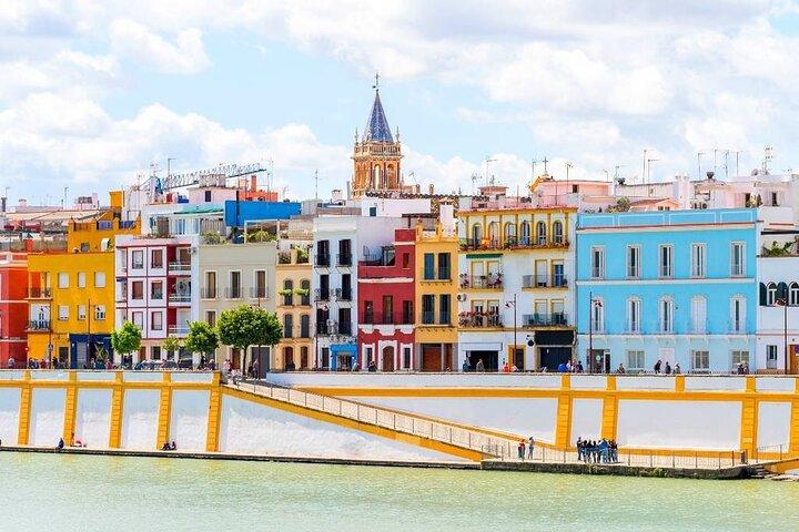 Tapas a Triana: autentico tour gastronomico e culturale a Siviglia