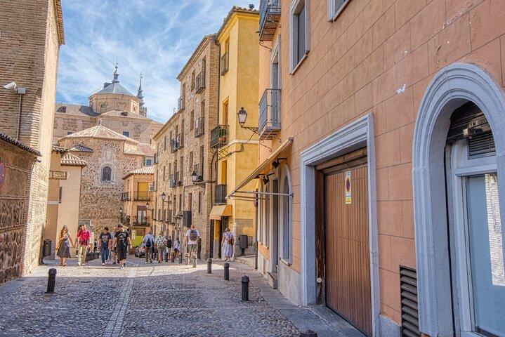 De Madrid en une journée Ségovie, Ávila et Tolède Excursion