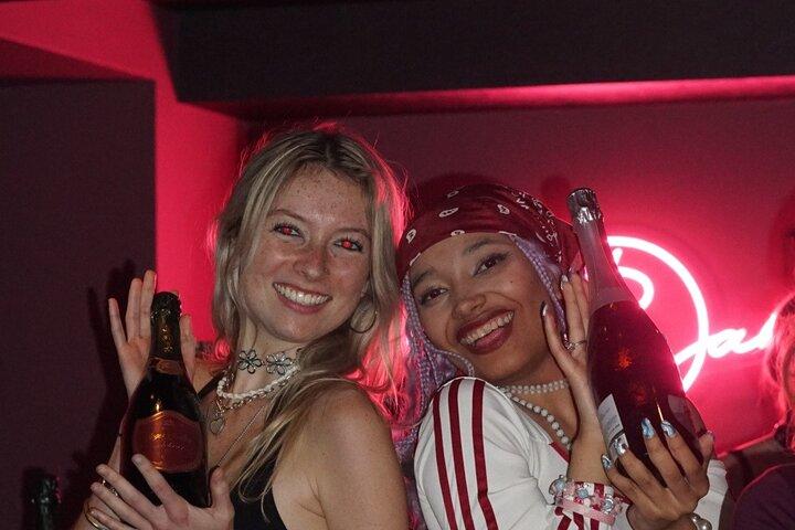 Kanpai Tokyo : Bar Hopping Nachtleben Tour mit Ortskundiger Reiseleiter