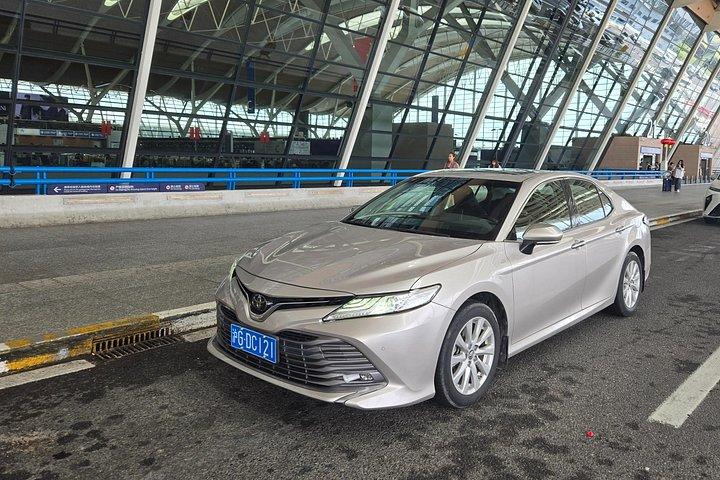 上海市のホテルまたはレジデンスへのプライベート虹橋空港到着転送
