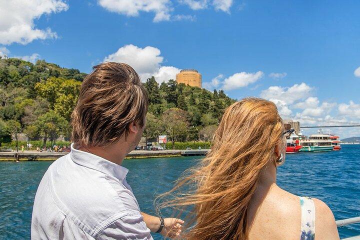 Istanbul Old and Modern Tour with Lunch and Bosphorus Cruise