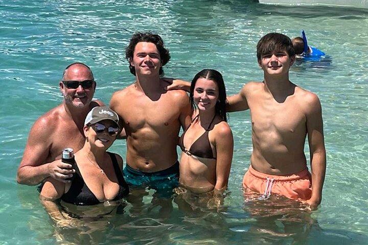 Peanut Island Swim & Sightseeing Cruise Adventure - PRIVAT TOUR