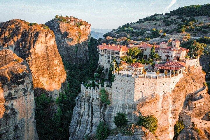 Visite privée d'une journée des monastères Météores au départ d'Athènes