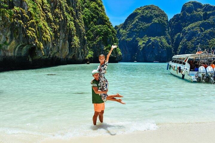 Phi Phi, Maya Bay & Khai Islands Speedboat Tour from Phuket