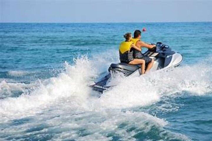 ヤマハ1200VCジェットスキーで行くプーケットアドベンチャー：6つの島、4時間、1～2名様