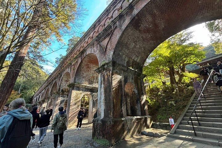 Explore o patrimônio e os monumentos de Kyoto com o E-Bike Ride