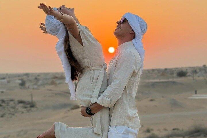 Dubai Desert Safari | Dune Bashing, Kamelritt & Grillabend