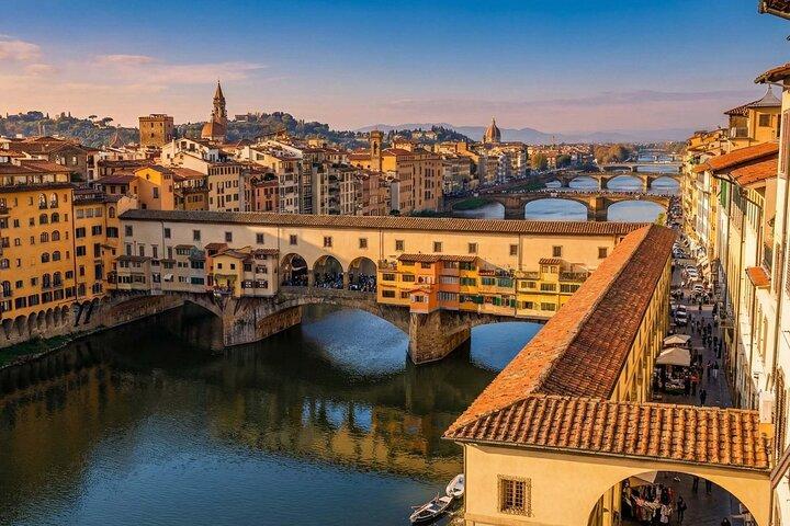 Uffizi Gallery Guided Tour with Optional Vasari Corridor Visit