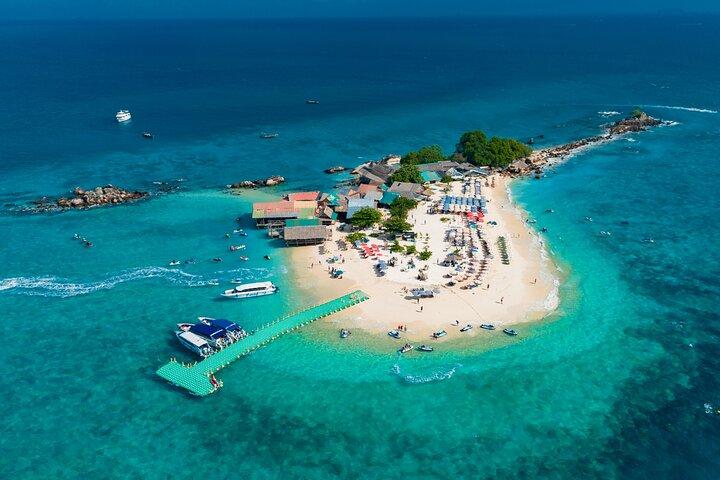 Crucero de día completo en lancha rápida de lujo desde Phuket hasta Phi Phi & Islands
