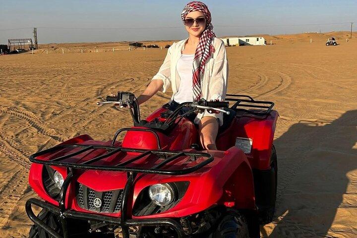 Dubai Desert Safari | Dune Bashing, Kamelritt & Grillabend