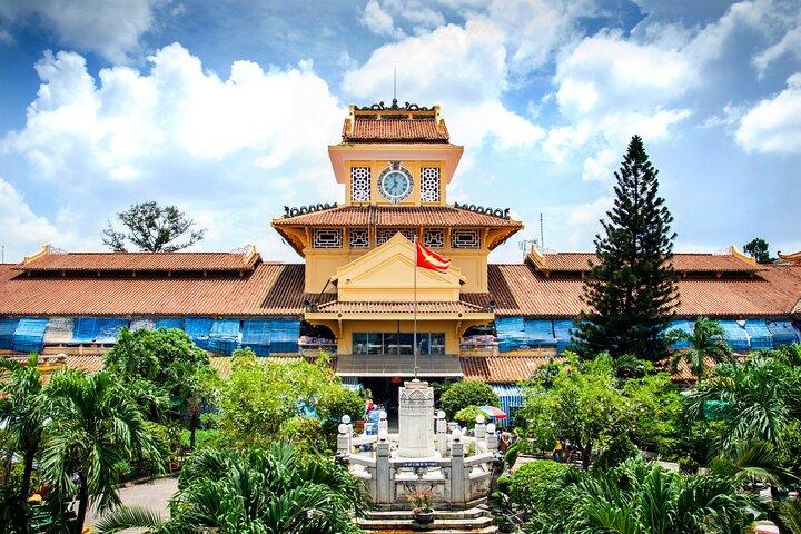 Excursão privada às jóias da comida noturna de Ho Chi Minh City