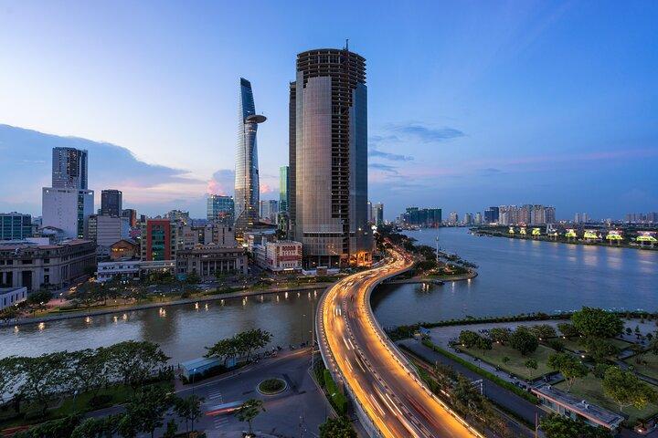 Visita privada aos ícones noturnos de Ho Chi Minh City