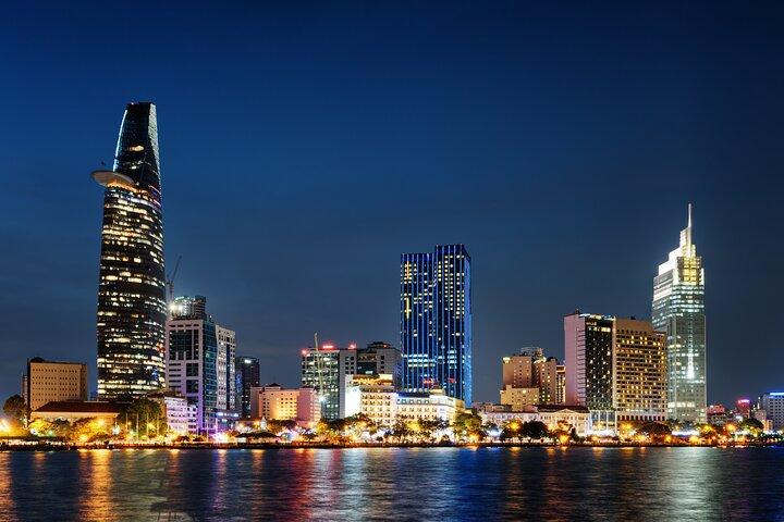 Visita privada aos ícones noturnos de Ho Chi Minh City