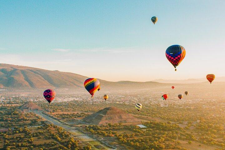 Private Tour Teotihuacan & Balloon Flight Bespoke Experience