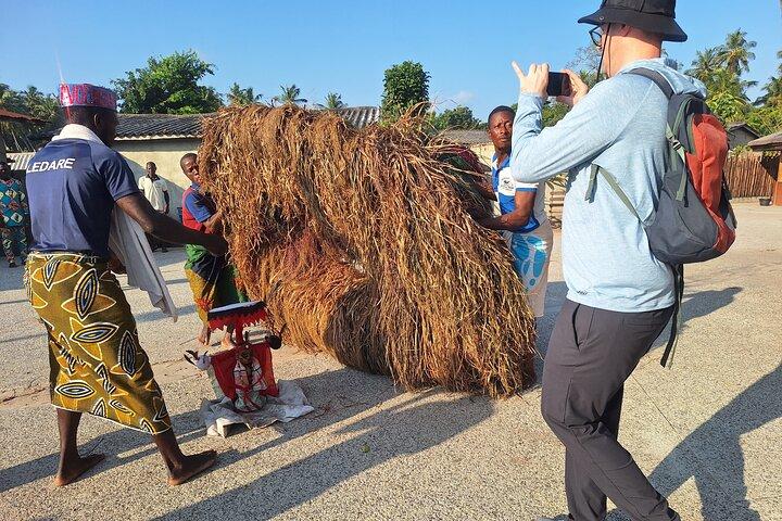 Zangbeto-Tanz- und Kulturbesuch in Ouidah