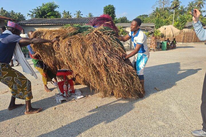 Zangbeto-Tanz- und Kulturbesuch in Ouidah