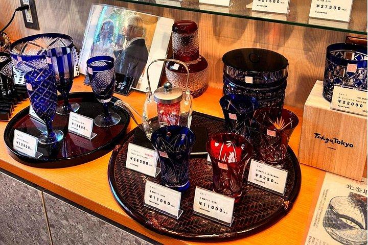 東京浅草：職人と一緒に江戸切子グラスをカットしよう