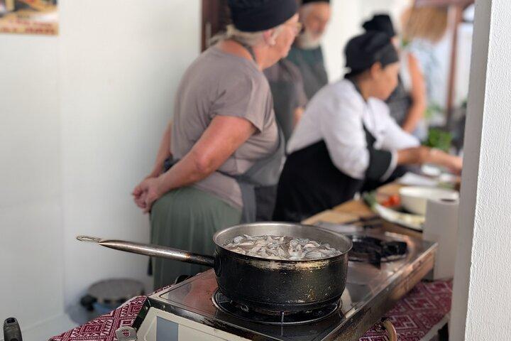 旧王宮でラオス本格料理を体験