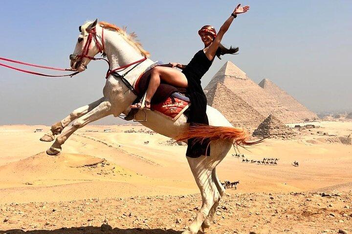 Halvdagstur Giza pyramider och stora sfinxen med Tour Guide