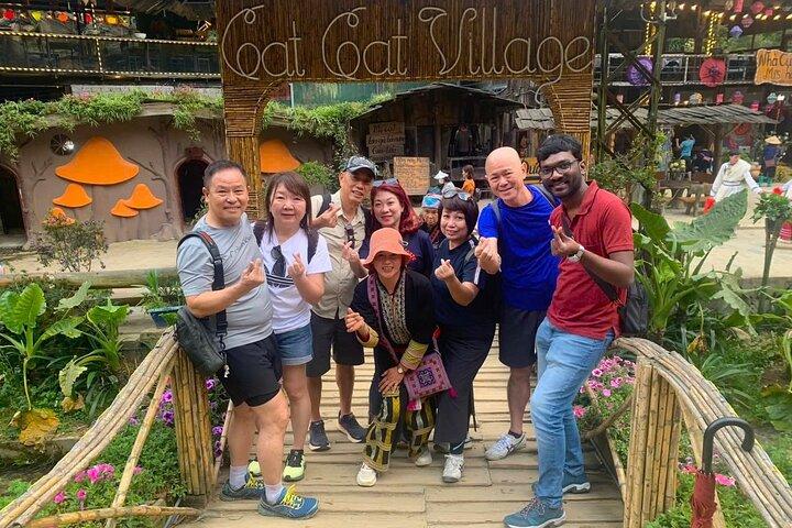 Entdecken Sie Cat Cat Village : Halbtägige geführte Wanderung ab Sapa