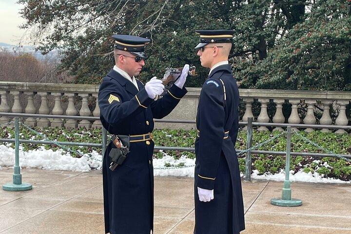 Arlington National Cemetery Walking Tour with Historian