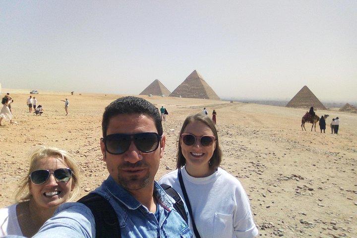 Private Giza Pyramids and Great Sphinx Stopover Experience