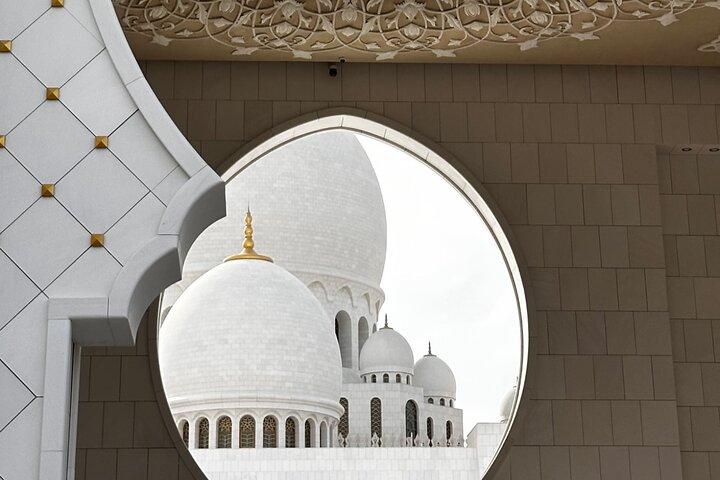 Excursão Privada | Sheikh Zayed Grand Mosque
