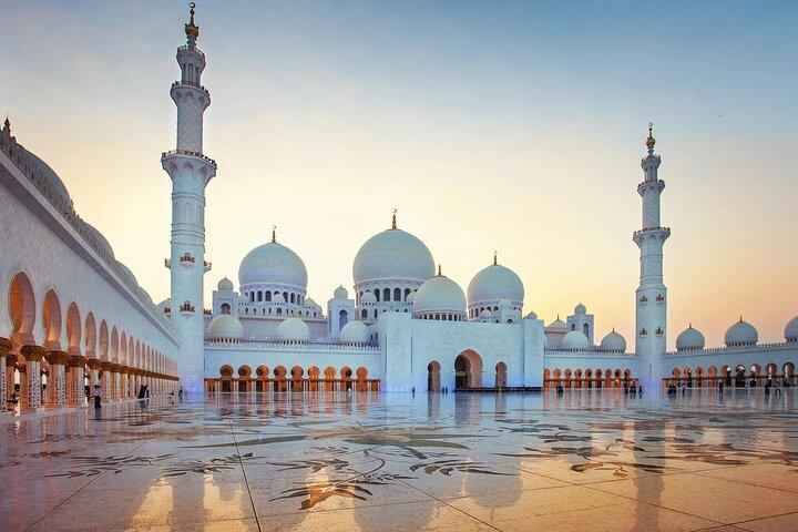 Dubai & Abu Dhabi privat tur (Välj din flexibla resplan)