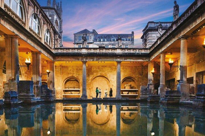 Stonehenge, Bath e banhos romanos Viagens guiadas de um dia em Londres