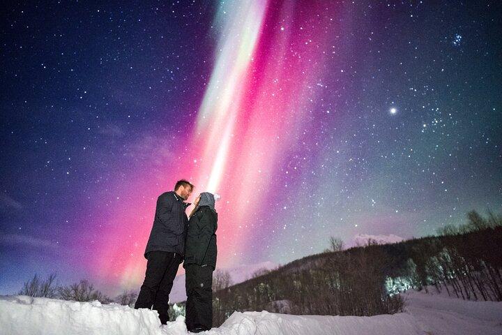 Liten norrskenstur Max 8 gäster Hämtning och fotografering