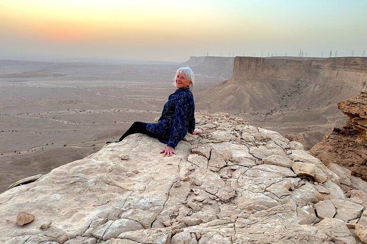 Court 3 - Hour Second Edge of the World Tour : Darb Al-Manjour Trail