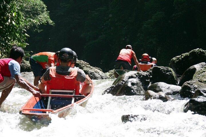 Excursion privée en combo aux chutes de Pagsanjan et au volcan Taal