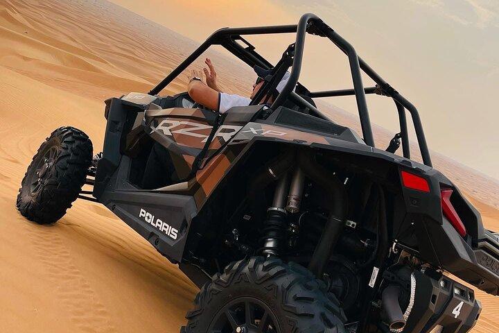 Dubai Red Dunes Desert Safari Abenteuer