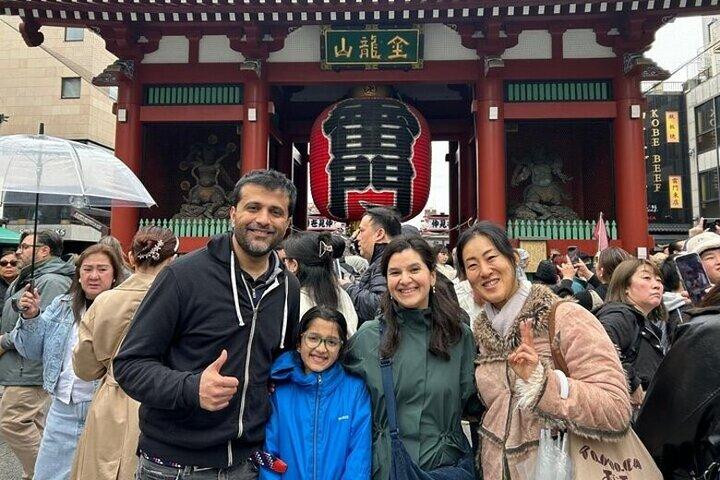 Old Tokyo Vibes : Asakusa Temples & Street Food Adventure