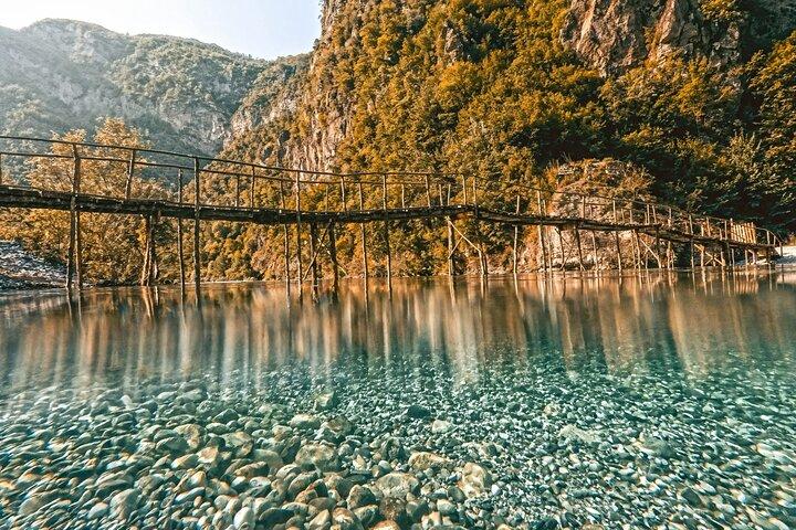 Excursão de um dia ao Lago Komani e ao Rio Shala saindo de Durres e Golem