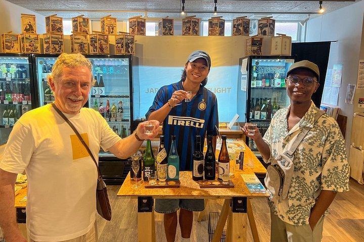 東京 : 築地ストリートのプライベートフード＆日本酒とローカルガイド